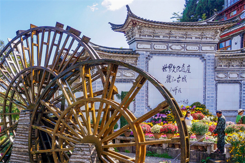 夜幕降臨，美在麗江古城