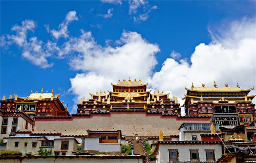 春節(jié)云南特輯 | 人少景美！春節(jié)云南旅游線路推薦七