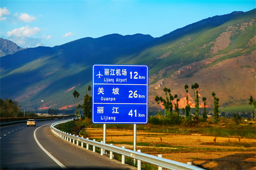 麗江文海，盛夏又美麗又涼快，美麗的夏季在麗江度過！